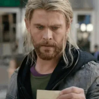 ⚡️ 47465404 Thor marvel, avengers, chris hemsworth, god of thunder telegram sticker