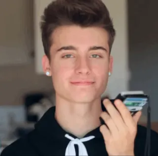 🐠 740f0038 telegram sticker