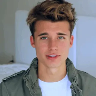 🐠 e9267a2c person, man, portrait, jacket, male, smiling telegram sticker