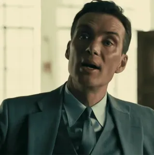 🎬 d9f09240 J. Robert Oppenheimer Oppenheimer Cillian Murphy, cientista, retrato, homem, terno whatsapp sticker