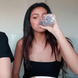 🌮 8823ad66 donna, bere, acqua, bottiglia telegram sticker