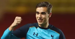 💪 ca80be02 người đàn ông, cầu thủ bóng đá, vận động viên, chân dung, thể thao telegram sticker