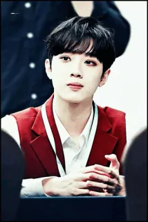 🕊 94818c56 retrato, hombre, coreano whatsapp sticker