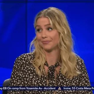 🐾 a37d5ce5 wy EB On ramp from Yosemite Av-Accident Irvine, 55 Costa Mesa Fr Nachrichten, Ort, Verkehr, Unfall, Route, Fahren telegram sticker