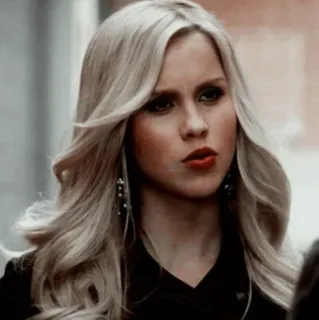 🗽 51a00786 Rebekah Mikaelson The Vampire Diaries rubia, vampiro, serie tv, actriz, the originals whatsapp sticker