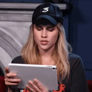 🗽 5bf7d66e whatsapp sticker