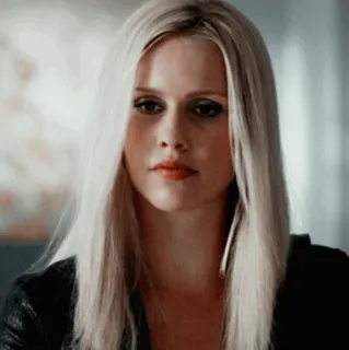 🗽 6e0a7a5a Rebekah Mikaelson The Vampire Diaries mujer, rubia, vampiro, personaje, actriz, retrato whatsapp sticker