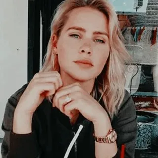 🗽 e017c658 mujer, pelo rubio, retrato, persona, femenina, rubia whatsapp sticker