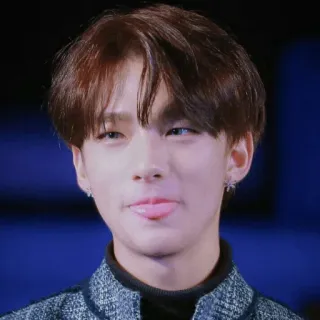 😌 0b029b82 pessoa, língua, retrato, jovem, homem, homem telegram sticker