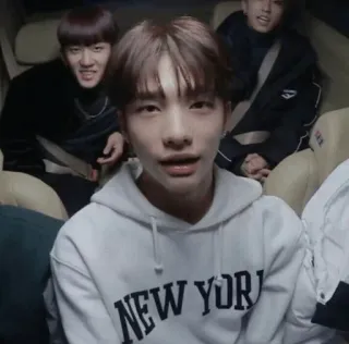 🕊 d68f26fa NEW YORK nova york, hoodie, pessoas telegram sticker