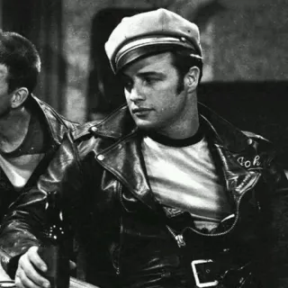 〰 7e2dfa57 Joh 马龙·白兰度, 演员, 经典, 复古, 皮夹克 telegram sticker