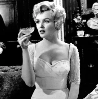 🥀 f73c0759 Marilyn Monroe マリリン・モンロー, 女優, ヴィンテージ, 白黒, ポートレート, 飲み物, ハリウッド telegram sticker
