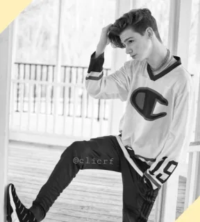 〽️ 0f5b823f @clicrf Nastolatek, Chłopak, Na co dzień, Portret, Mistrz, Koszulka telegram sticker