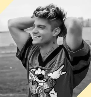 〽️ a76339d8 @clicrf mężczyzna, model, tatuaż, portret, moda, styl telegram sticker