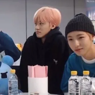 ☁️ 127b8605 telegram sticker