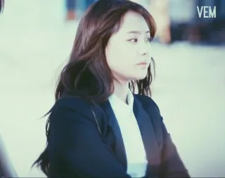 🌚 02d98ad1 VEM 女性, 人, 商业, 夹克, 企业 telegram sticker