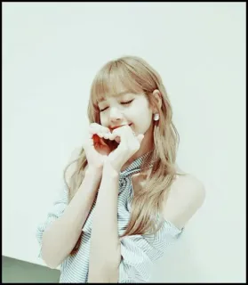 🐇 b2e96ae5 Lisa kpop, sänger, blackpink, idol, promi, asiatisch whatsapp sticker