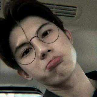 🎮 f3e096b1 인물사진, 사람, 안경, 얼굴, 남성, 남자 telegram sticker