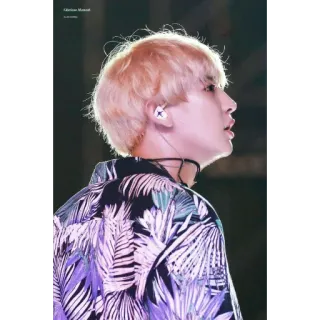 🔪 63b8c5f1 Glorious Moment человек, мужчина, блондин, портрет telegram sticker