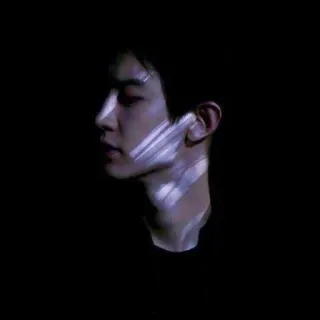 🔪 6681305b портрет, мужчина, лицо, темный, свет, тень, мужской telegram sticker