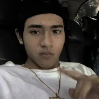 💣 a2ea98e0 personne, portrait, homme, bijou, montrer whatsapp sticker