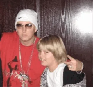 ✨ 5ff06861 Aaron Carter, chico, celebridad, cantante, persona telegram sticker