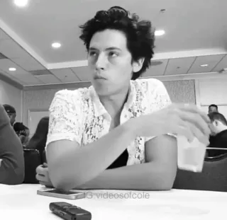 🥀 790bb06d Cole Sprouse G: videosofcole orang, pria, aktor, selebriti, potret, hitam putih telegram sticker