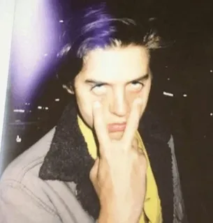 🤪 0db7aa12 persoon, gebaar, beledigend, vingers, beroemdheid, jeugd telegram sticker