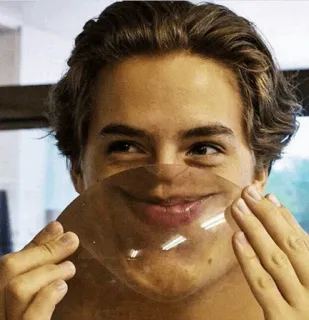 😂 ffd23c29 gezicht, grappig, uitdrukking, masker, vervormd, glimlach telegram sticker