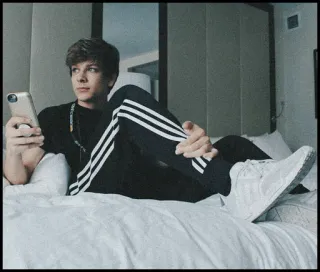 🎼 71b9d85f telegram sticker