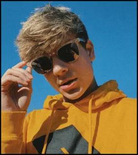 🎼 f56765c8 telegram sticker