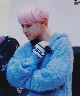 ☁️ 7225f115 telegram sticker