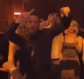 😍 67a3dd71 telegram sticker