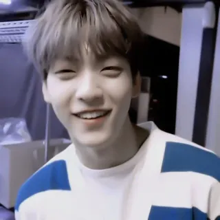 🌟 7c317af6 telegram sticker