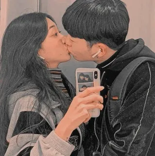 ❤️ 10091276 亲吻, 情侣, 浪漫, 爱, 关系, 自拍 telegram sticker