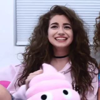 💄 b7085c22 mujer, chica, sonrisa, persona, interior telegram sticker