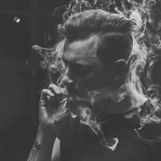 🕳 0a42f6c9 电子烟, 烟, 男人, 香烟, 电子香烟 telegram sticker