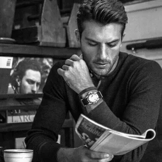 🕳 4216fab6 男人, 阅读, 手表, 肖像, 报纸, 咖啡 telegram sticker