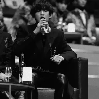 🕷 b12996b4 whatsapp sticker