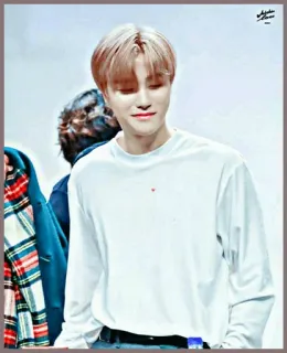 〰 22b7ca2a K-pop, homme, chemise blanche, portrait, idole whatsapp sticker