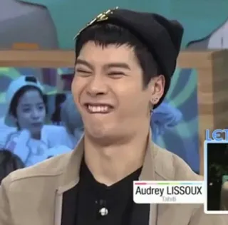 😐 909359b3 Audrey LISSOUX Tahiti telegram sticker