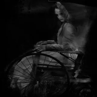 🖤 622cb9df fantasma, horror, sedia a rotelle, paranormale, inquietante telegram sticker