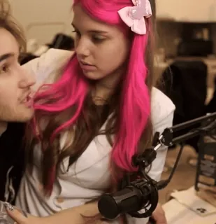 😐 755068ec whatsapp sticker