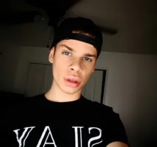 ☺️ 54908c00 SLAY 肖像, 青少年, 自拍, 绝了 telegram sticker