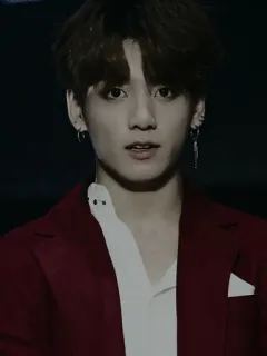 🌪 e0c4dab2 肖像, 男人, 人物, 风格, 红色西装 whatsapp sticker