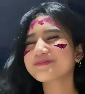 💋 c06b2e1c ผู้หญิง, ภาพเหมือน, ใบหน้า, ผมสีดำ, ต่างหู, ความงาม telegram sticker