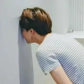 ☺ e61f6f33 orang, dinding, frustrasi, sedih, facepalm whatsapp sticker