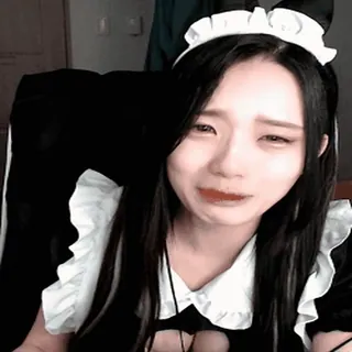 😢 ab20962f 울음, 메이드복, 여자, 슬픈, 아시아인 telegram sticker
