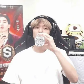 ❄️ 3535826d whatsapp sticker