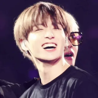 🍪 00046d91 Jungkook Jungkook, BTS, K-Pop, cantante, artista, musica, idolo whatsapp sticker